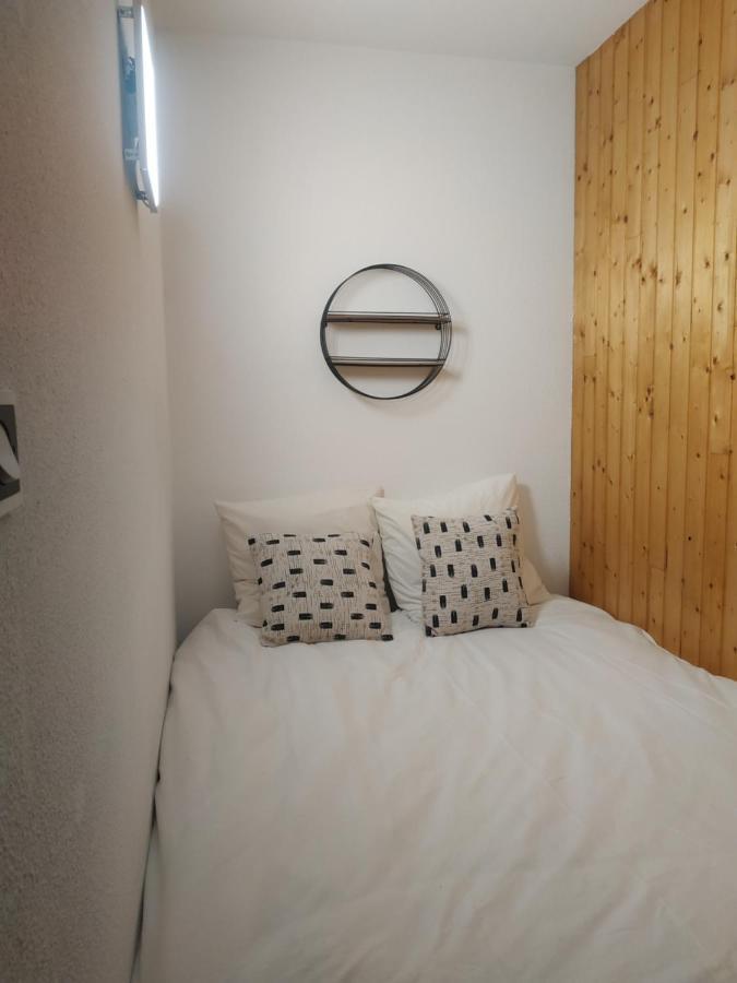 Appartement Situe A Cote Du Lac De Serre Poncon Saint-Sauveur  Eksteriør billede
